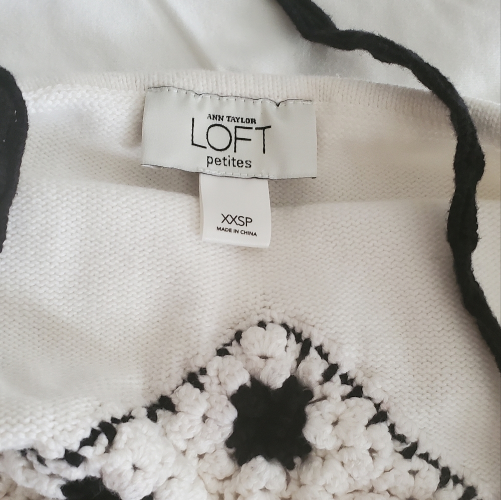LOFT Halter Top - Picture 2 of 3